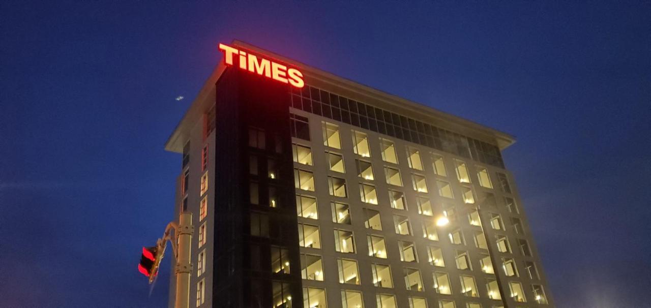 Grand Times Hotel Laval - Centropolis エクステリア 写真