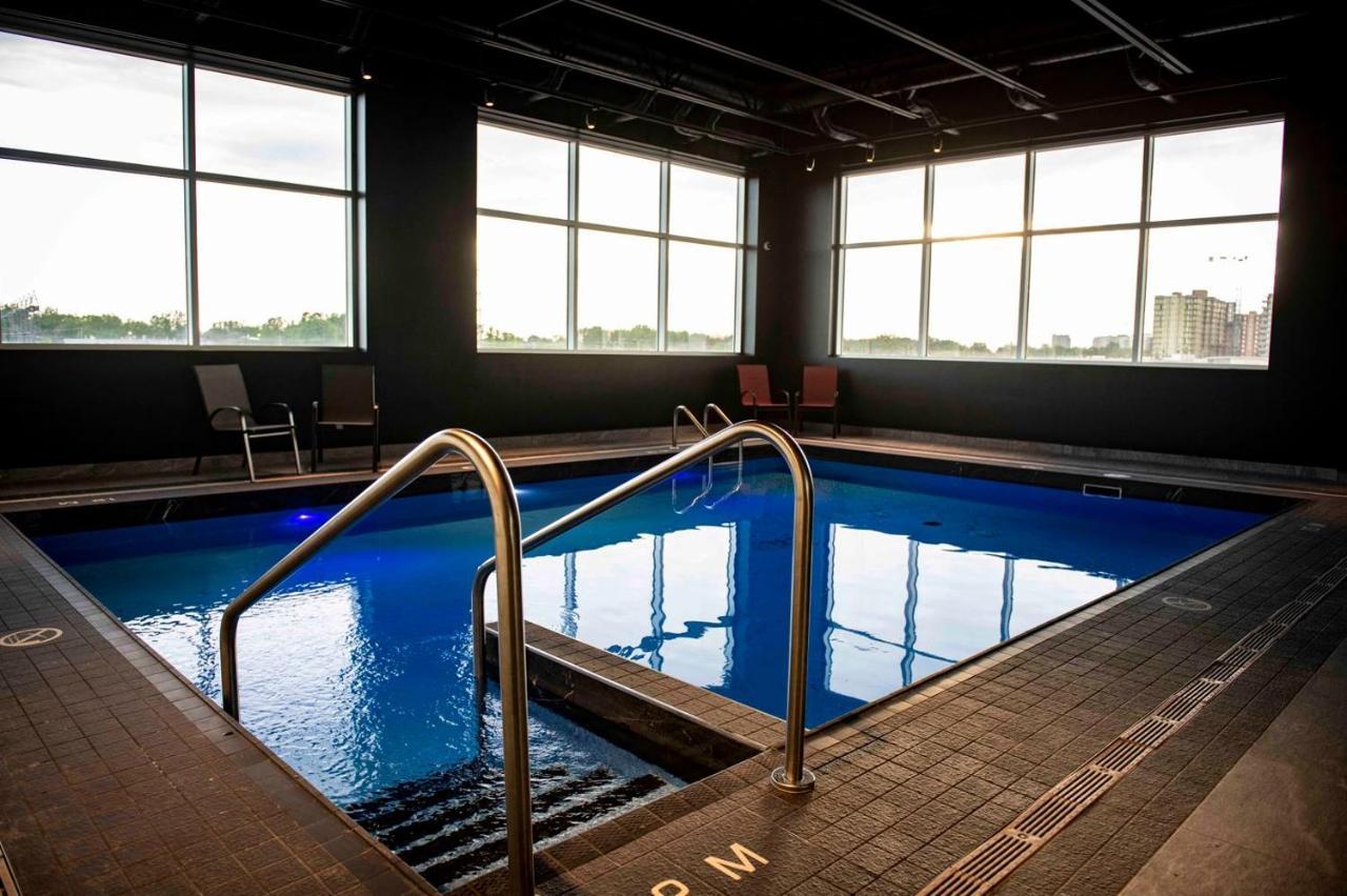 Grand Times Hotel Laval - Centropolis エクステリア 写真
